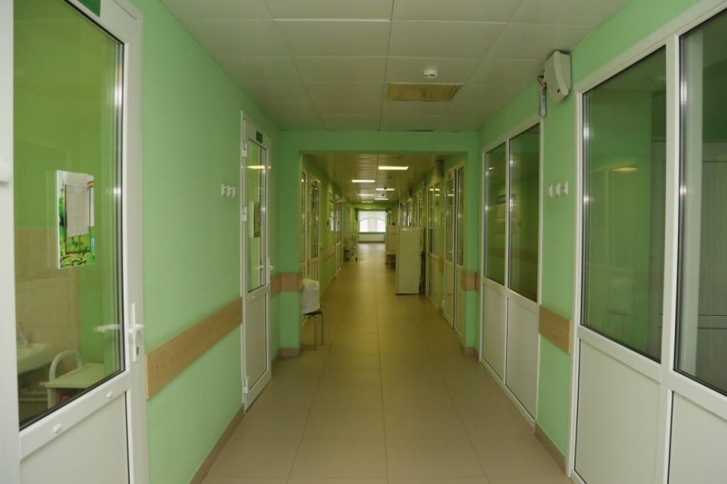 Все пациенты распределены по палатам: проблема с коечными местами в больнице Мысхако решена