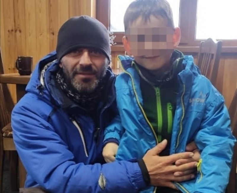 Героическое спасение: инструктор спас ребенка из Новороссийска во время схода лавины на Домбае