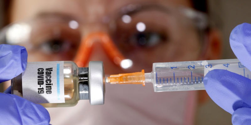 В России начнут испытания вакцины от COVID-19 на норках