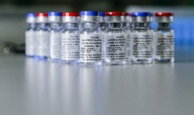 Мурашко заявил о запуске массового производства вакцины «Спутник V»