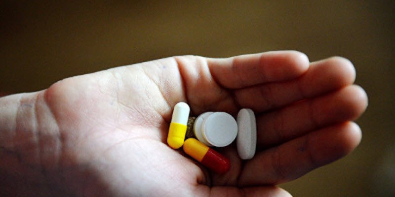 Минздрав РФ призвал не принимать антибиотики при самолечении от коронавируса