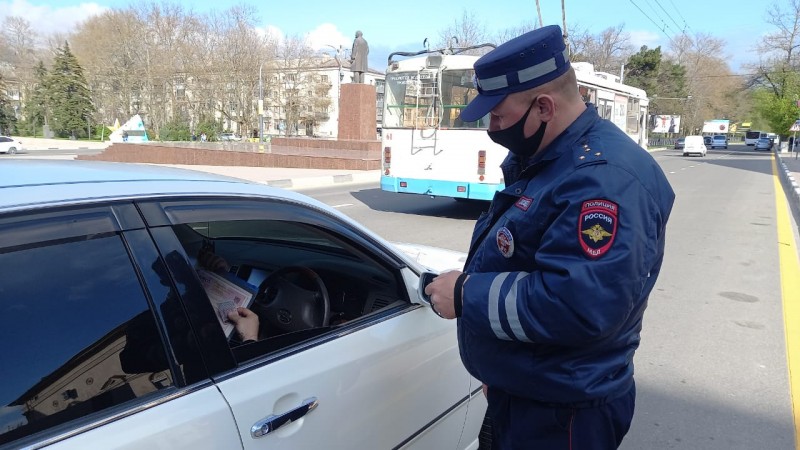 В Новороссийске 227 водителей привлекли к ответственности за неправильную тонировку стекол