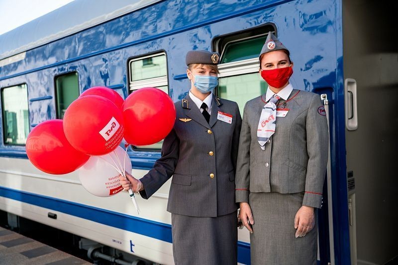 «Круиз на колесах»: из Москвы к южным морям и обратно, в мае запустят   новый туристический поезд